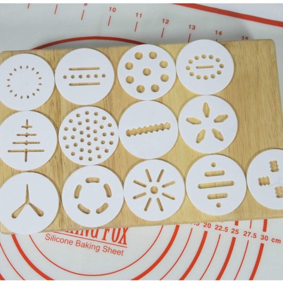 Cookie Press 20-Piece Set - Picture 2 of 7